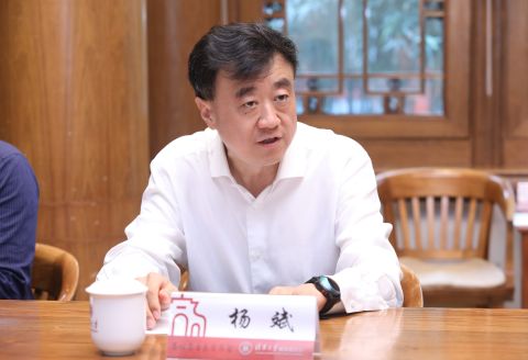 1656643617660031987.jpg 20220629-九坤捐赠支持清华大学人才项目捐赠仪式-石加东-图说 (2).jpg
