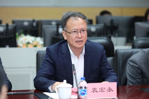 20221024-范维澄院士伉俪捐赠仪式-石加东-图片 (1).jpg